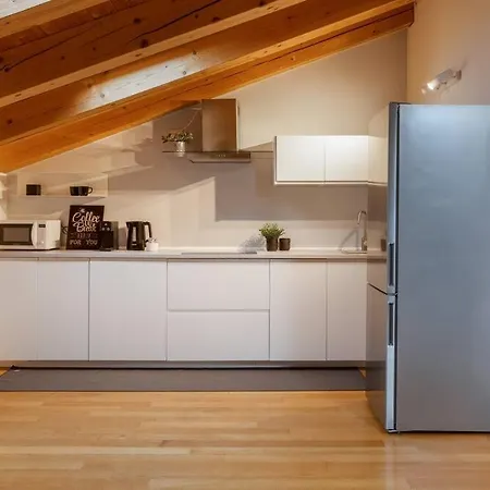 Centro I 4 Appartamento *