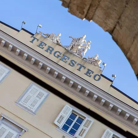 Centro I 4 ترييستي